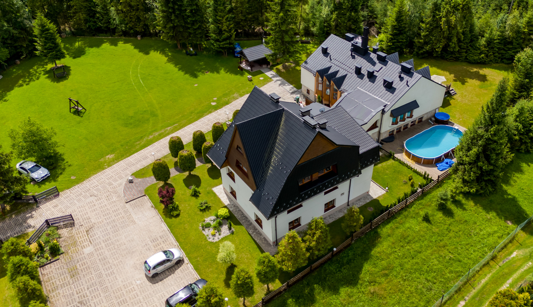 Zdjęcie na okładce dla CISZA – Górskie Centrum Wypoczynku i Noclegów